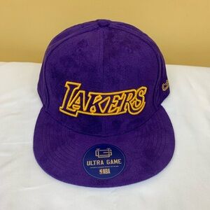 Los Angeles Lakers Ultra Game Sandy Snapback Hat Cap OSFM
NBA Purple Velvet NEW